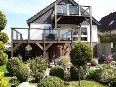 Unser Haus vom Garten gesehen 